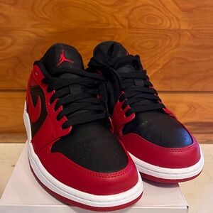 Air Jordan 1 Low -BRED - New 2020